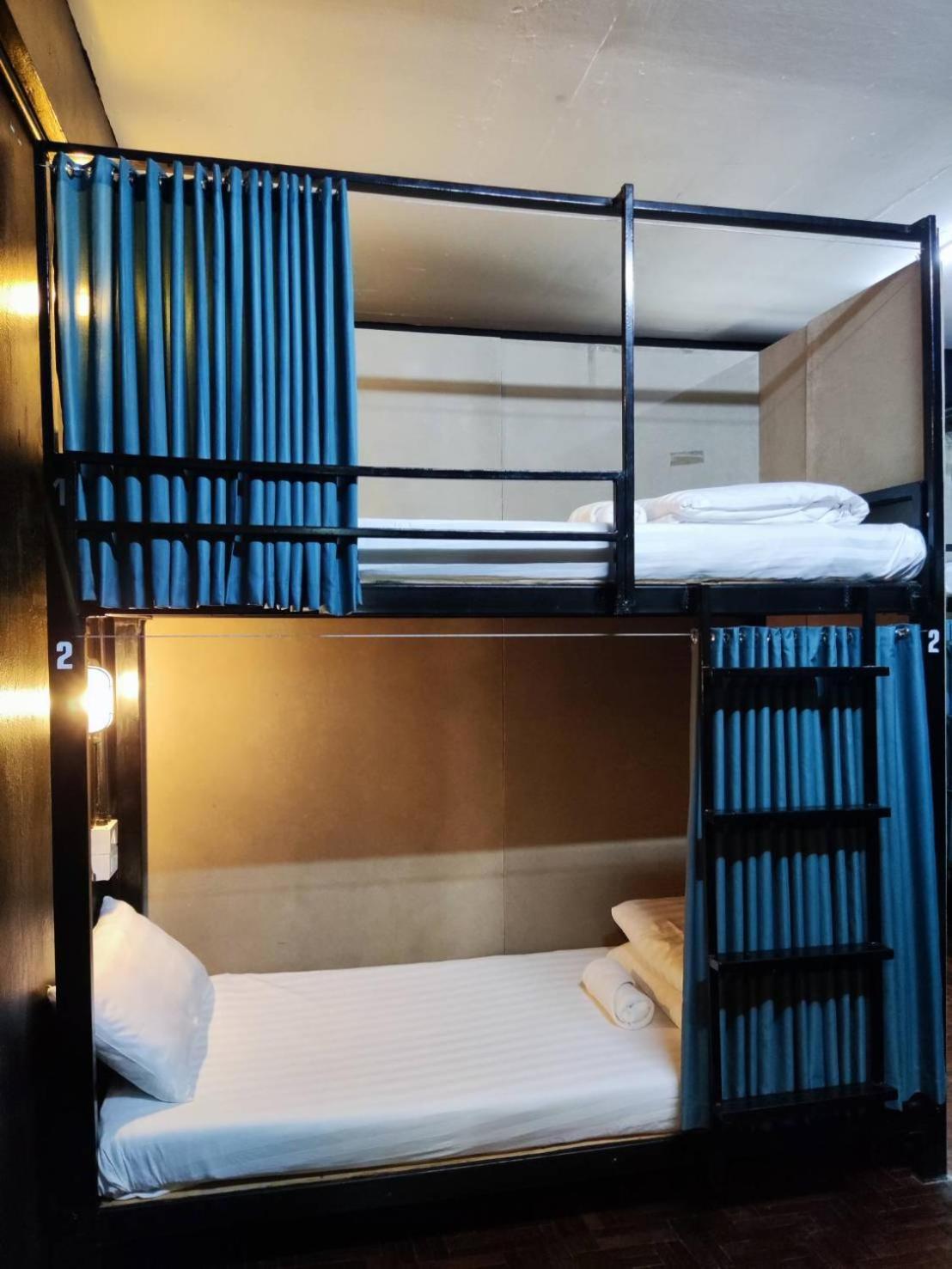 Kayan Hostel Chiang Mai Bagian luar foto